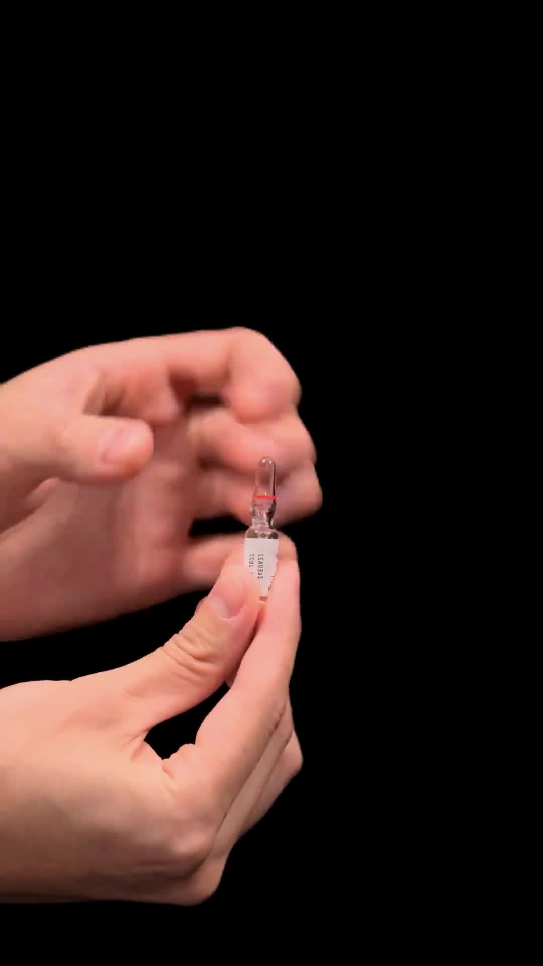 第151集丨为什么注射液要放到玻璃瓶内呢