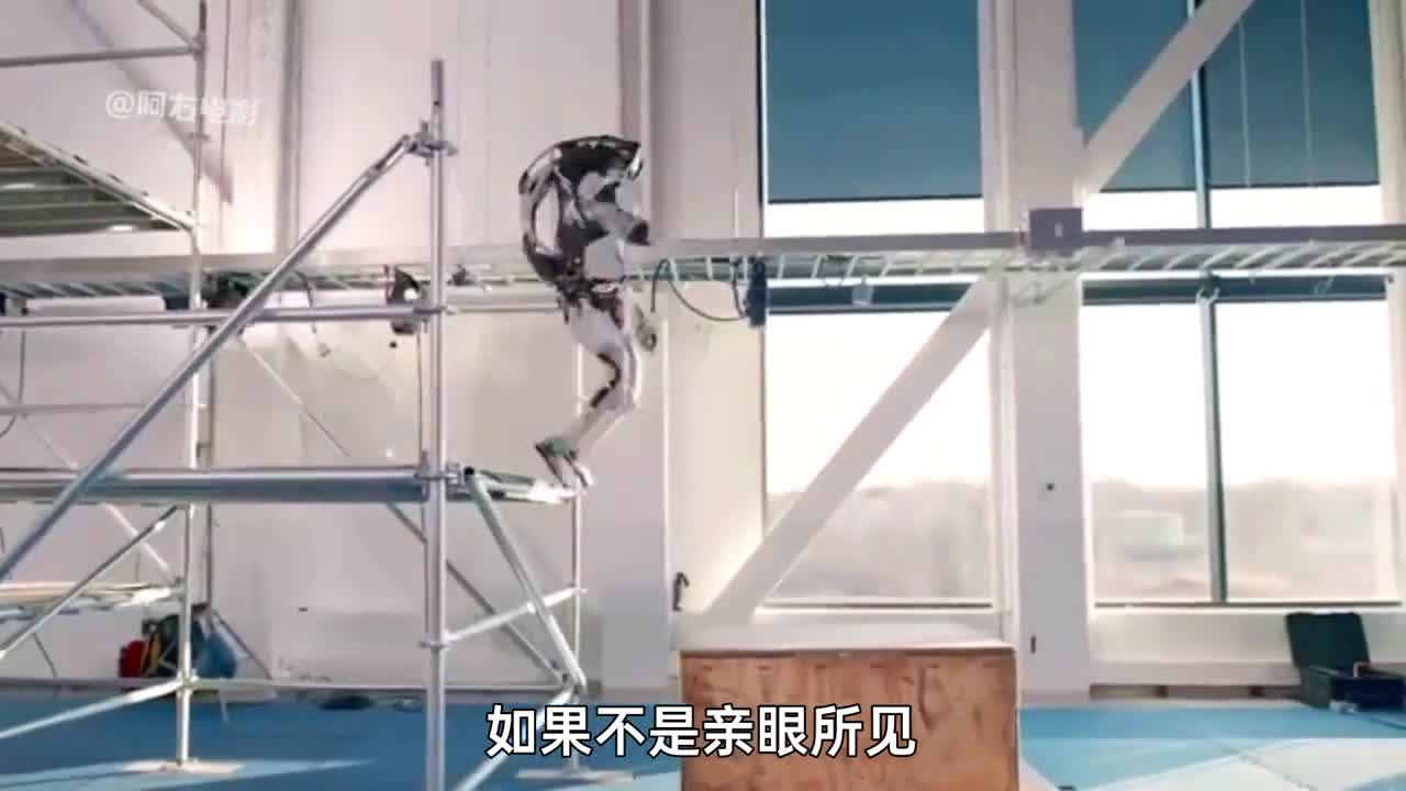 可以后空翻540度的波士顿机器人