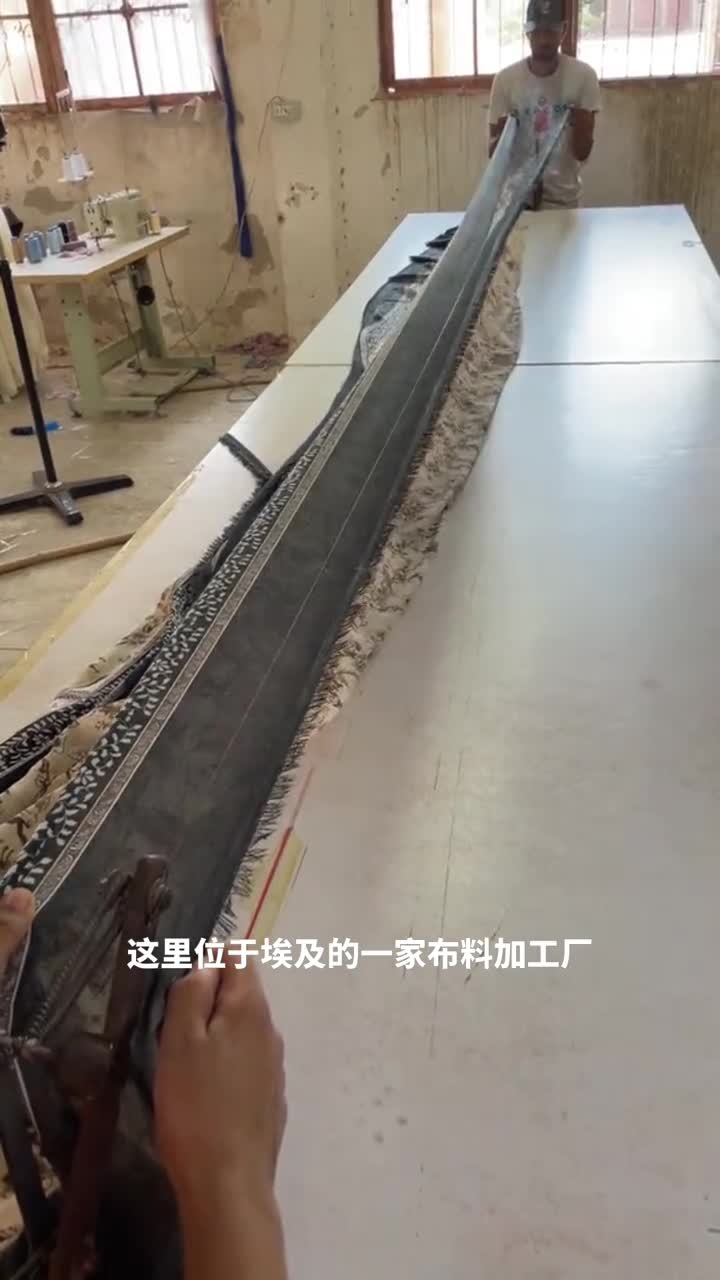 热切工艺布料加工厂丝滑裁剪布料