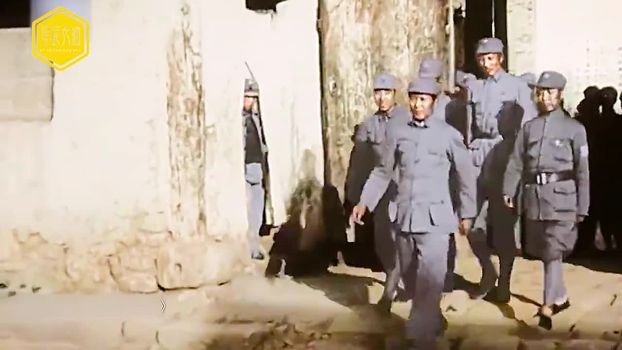 1944八路军战士抗战影像宝塔山下民兵操练镜头保家卫国信仰坚定