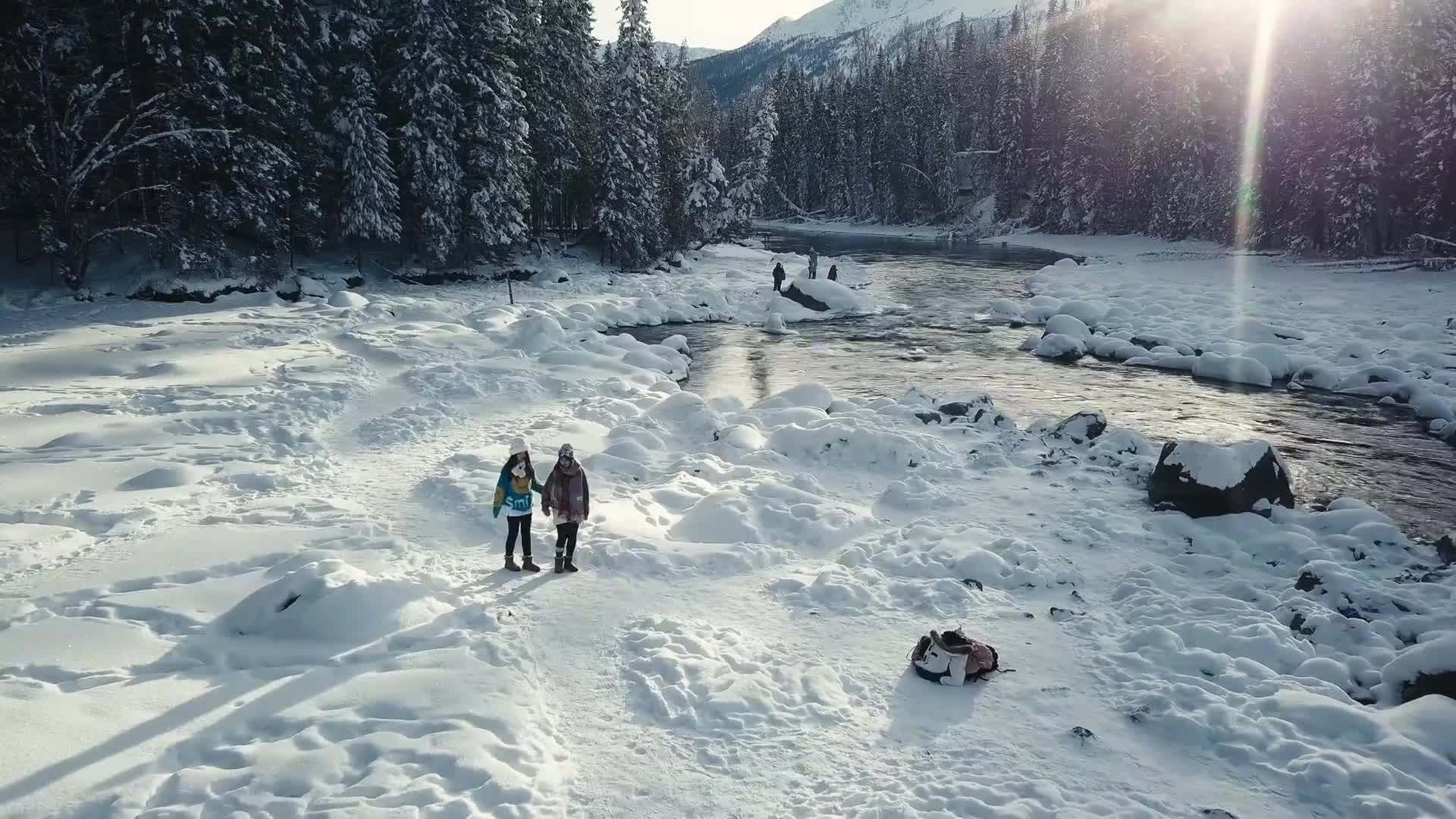 千里冰封万里雪飘这里是