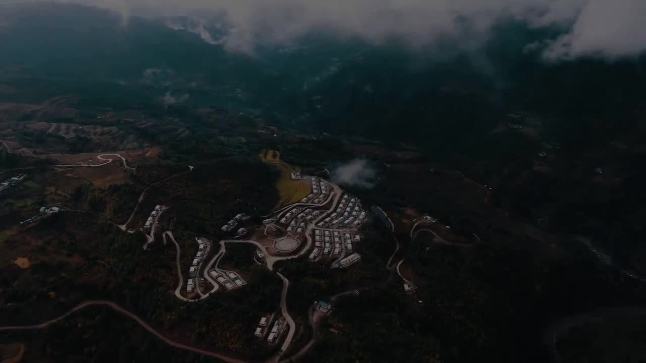 从田间到餐桌让更多美好和需要被看见发挥青年优势助力乡村振兴贡献青春力量实现伟大复兴1月11日26日让我们一起尝遍地道国民风味发掘优秀国产好物用青年的力量助力乡村振兴