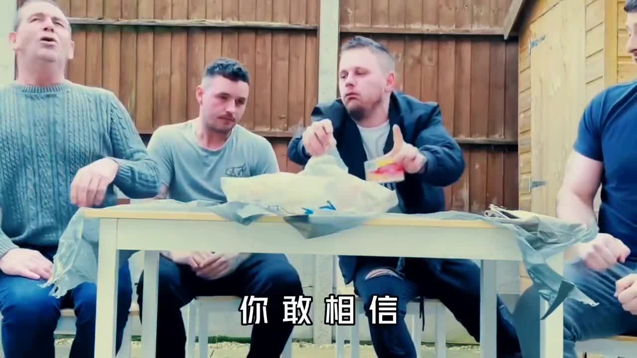 让鲱鱼罐头都甘拜下风的黑暗料理腌海雀它的臭是臭豆腐的20倍