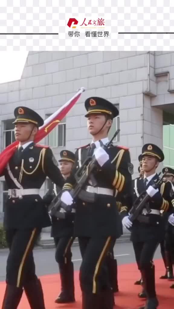 看婚礼看出阅兵的感觉