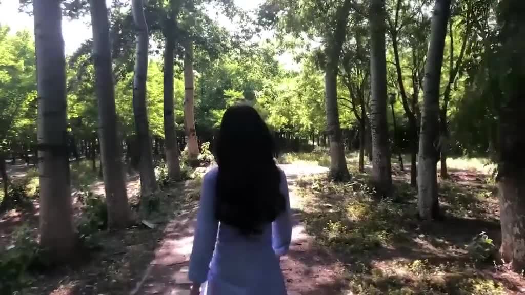 人一定要旅行尤其是女孩子希望所有女孩子都可以在旅行中活出自己最美的模样抖音小助手