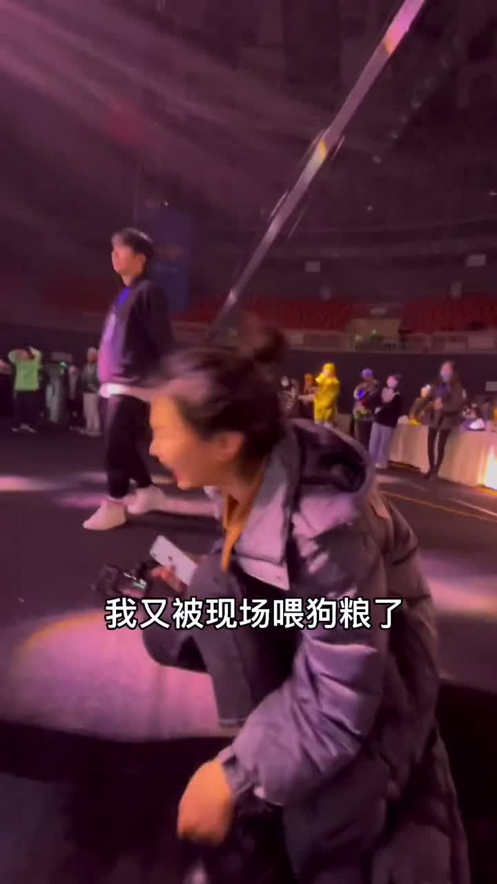 恭喜国际街舞大赛现场舞者