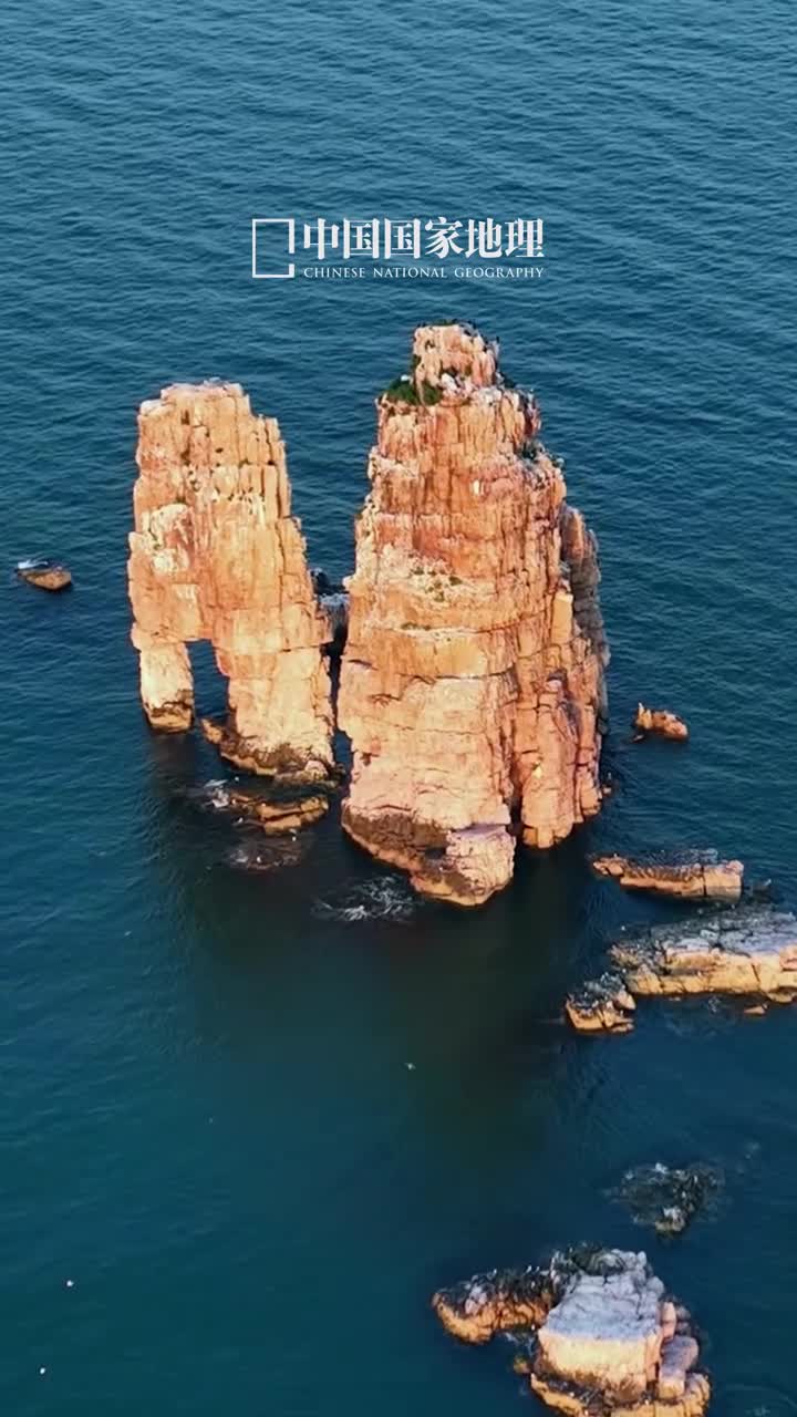 早安爱自己是终身浪漫的开始今天是2024年11月11日甲辰年十月十一星期一你可以灿烂勇敢也可以犯错偶尔低沉接受不完美的自己允许一切可能发生早安爱自己是终身浪漫的开始