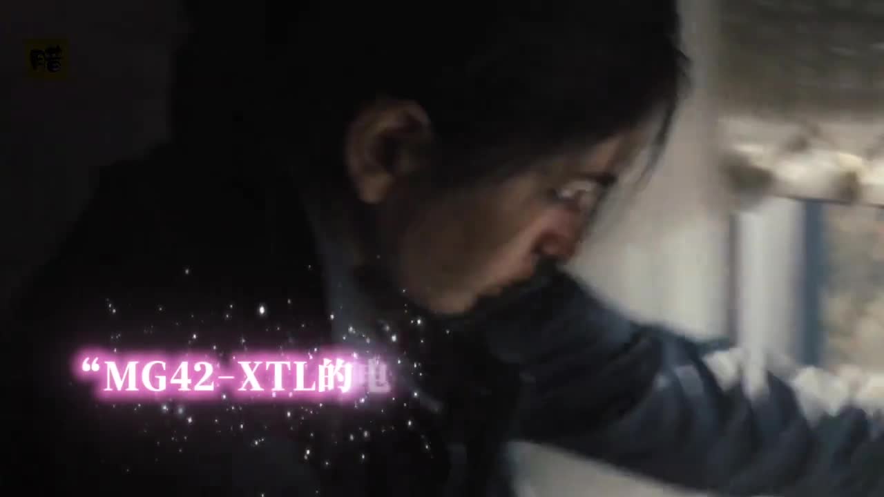 女孩用一把MG42团灭了黑帮