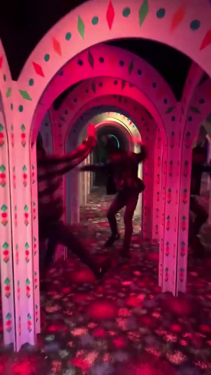 镜子迷宫为何不能跑如何正确走出去