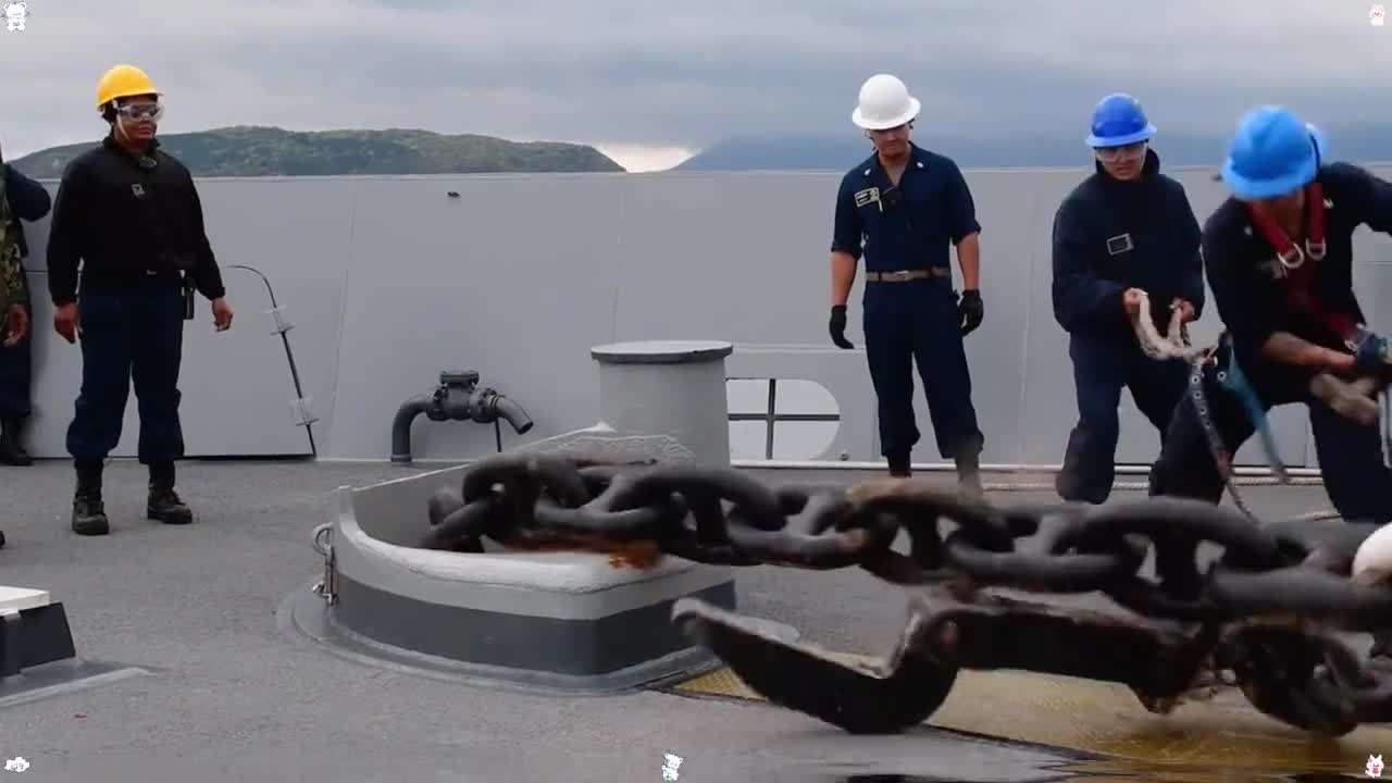 采用深海大粒飞鱼籽制作的飞鱼卵香肠美味爽口口口爆汁饿了来上一根简直不要太方便