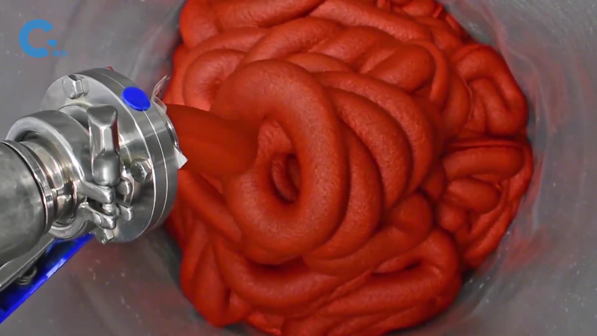 一左一右往复运动就能把高粘度流体输送出去