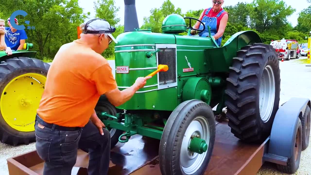 什么是考夫曼起动机把空包弹放进去敲一下就能启动拖拉机