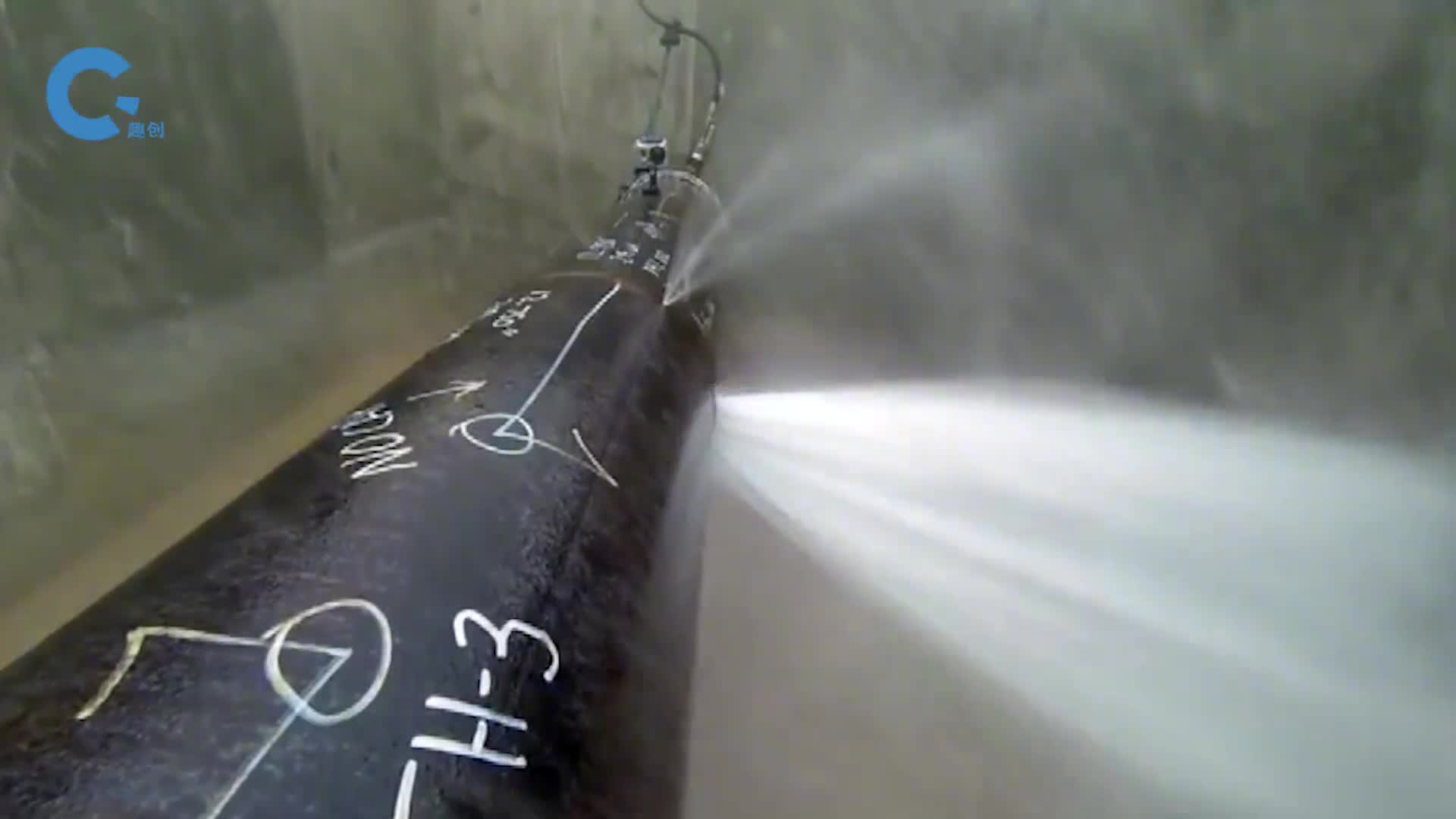 不用关闭阀门也能更换管道施工过程环环相扣