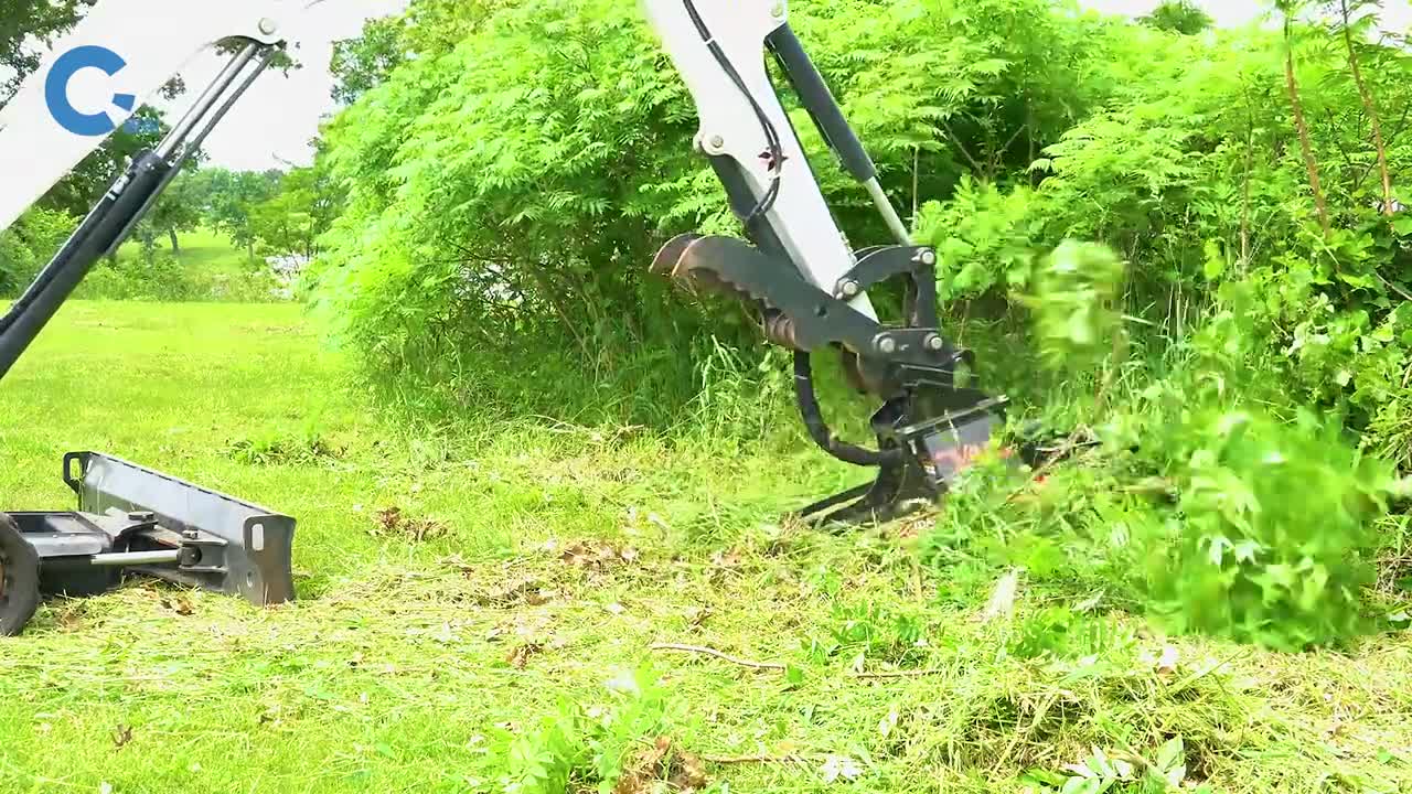 不可思议的植被粉碎机贴着杂草移动过去地上就能变干净不可思议的植被粉碎机贴着杂草移动过去地上就能变干净