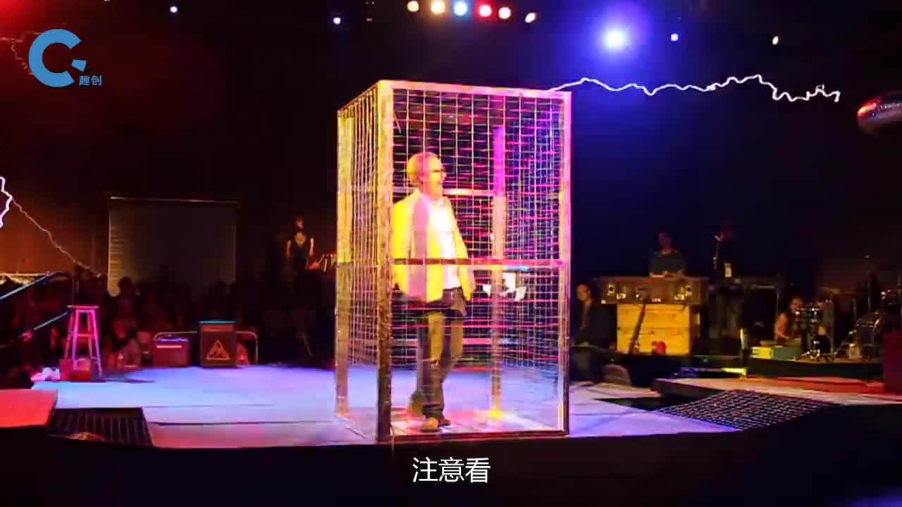 不可思议的法拉第笼能阻挡百万伏特的高压电击它的原理是什么