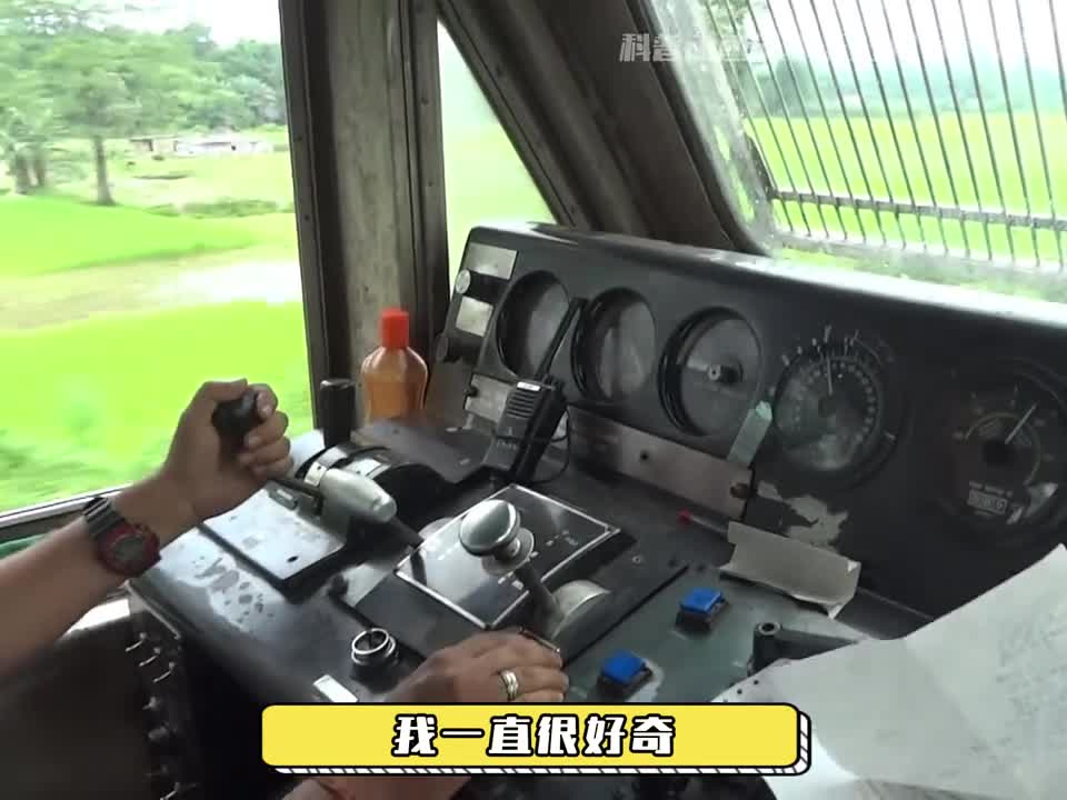 火车轨道下面铺小石子究竟有什么作用