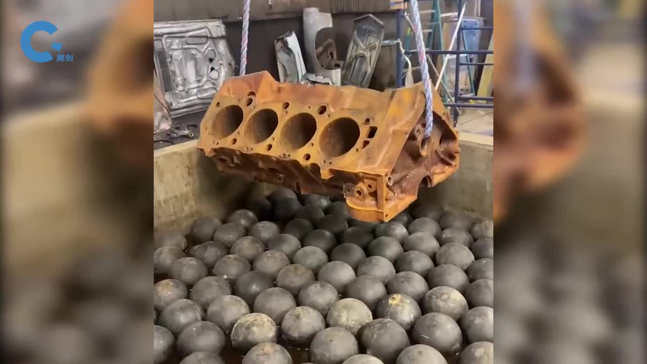 不可思议的化学浸泡除锈生锈金属放进去泡一泡能变的光滑如新