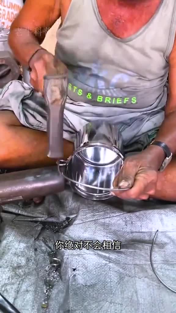 手工怎样打造不锈钢杯