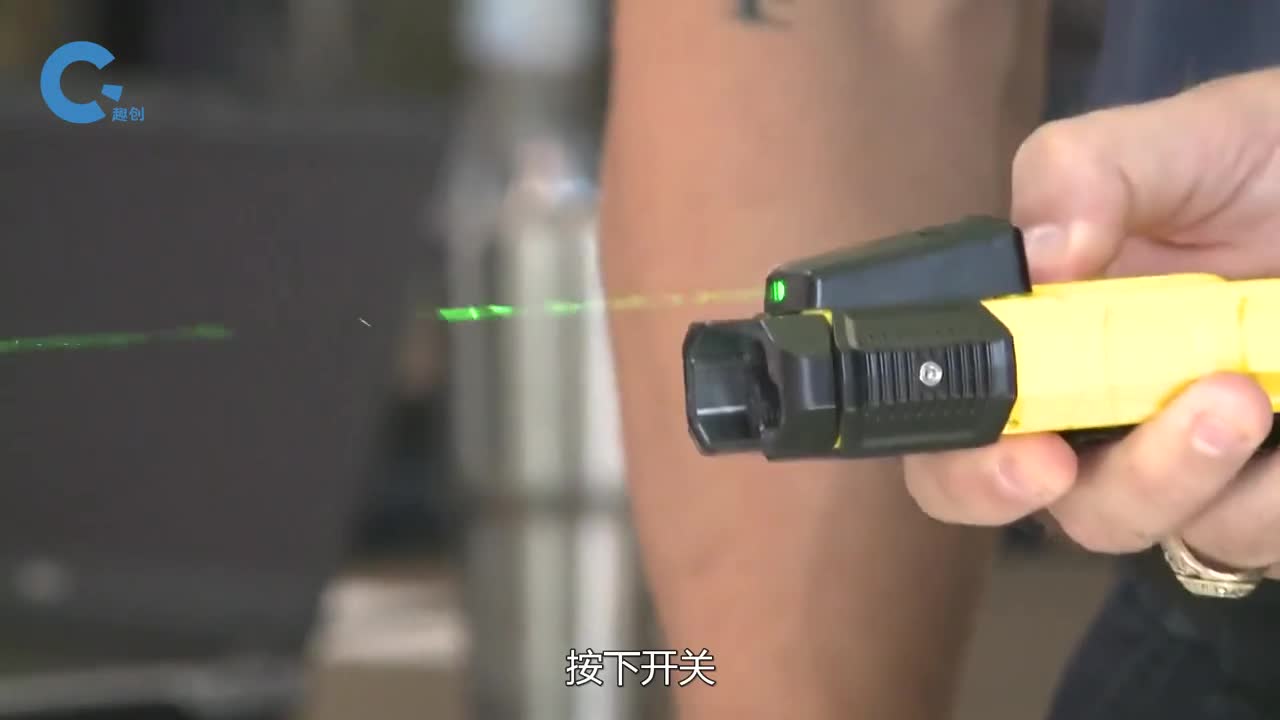 不可思议的抓捕神器捆仙索一秒捆住嫌疑人还不会造成伤害