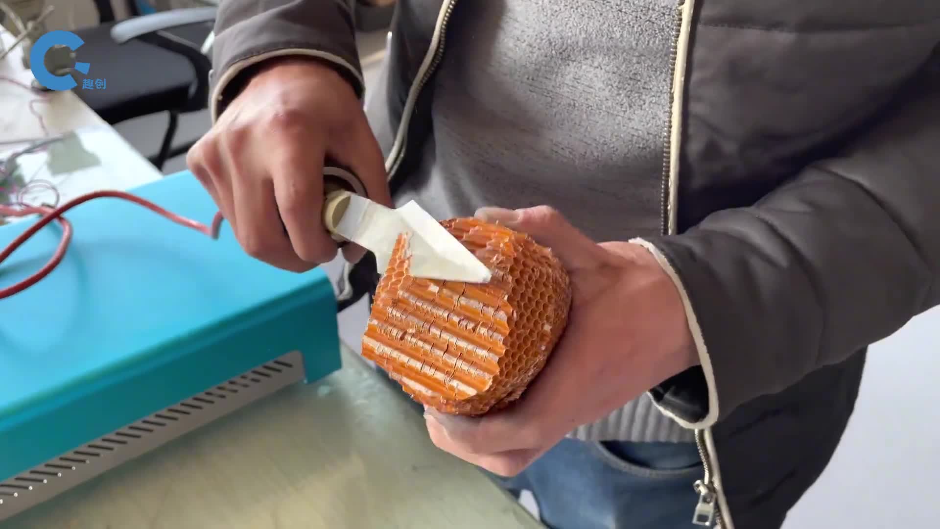 不可思议的超声波刀每秒钟振动4万次