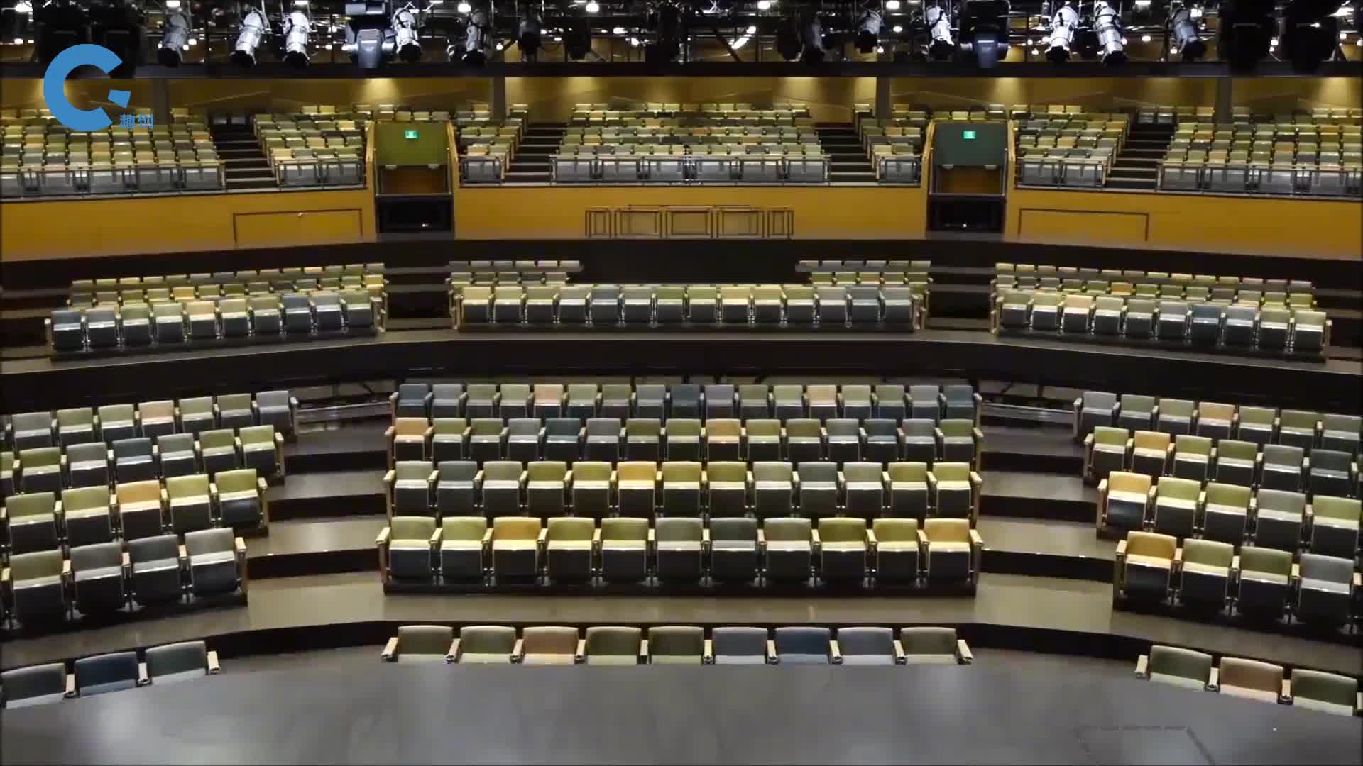 不可思议的变形场馆座椅位置能任意更换