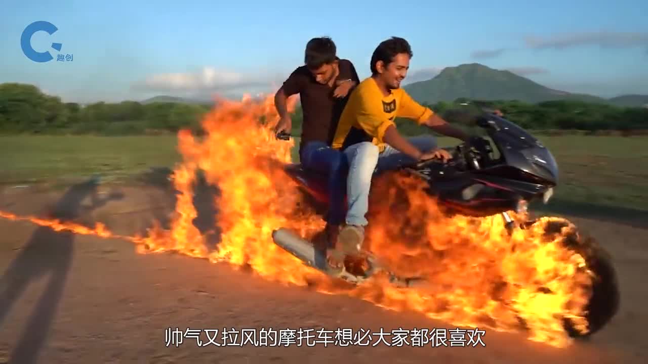 传说中的五轮战车前轮再装四个车轮启动后瞬间变成最靓的仔