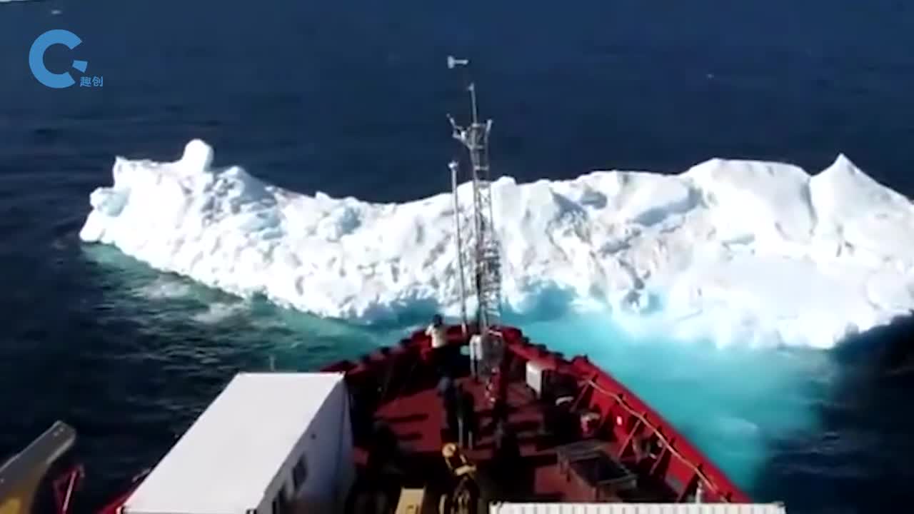 不可思议的极地破冰船遇到厚冰不躲反撞