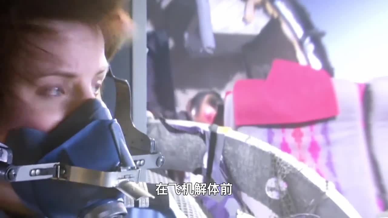 为什么飞机上不配备降落伞用以在空难时跳伞逃生呢