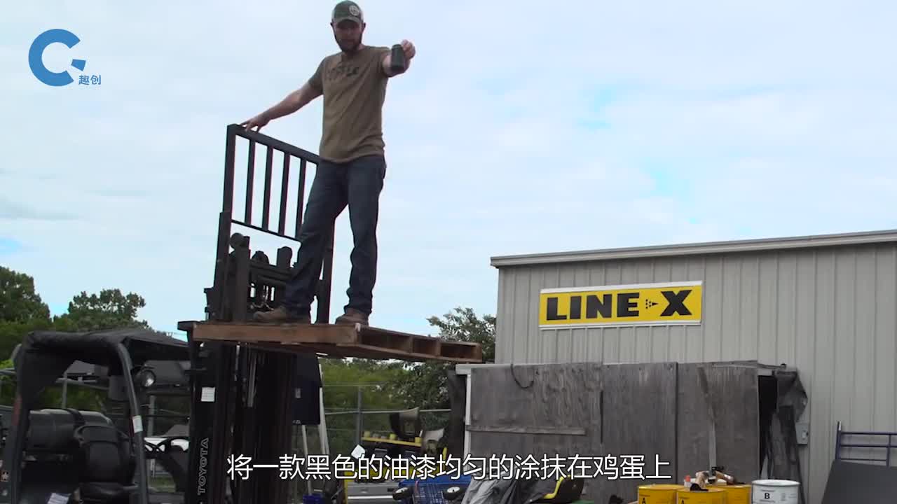 涂料中的王中王在汽车车门上涂抹上后子弹也拿它没有办法