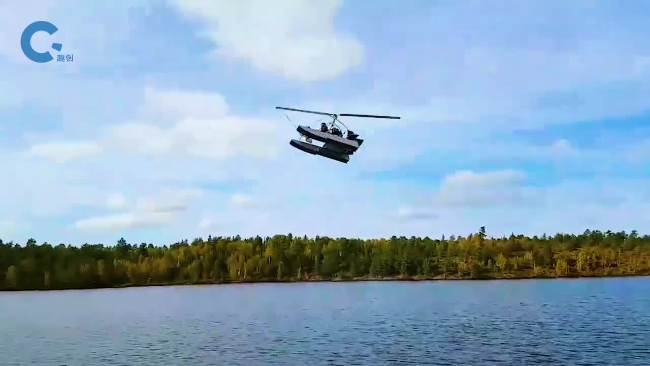 国外大叔发明水上飞行器能当飞机也能当船