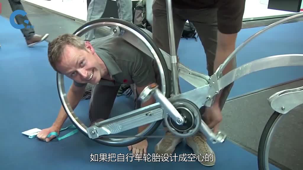 把自行车轮胎设计成空心的还能正常骑行吗