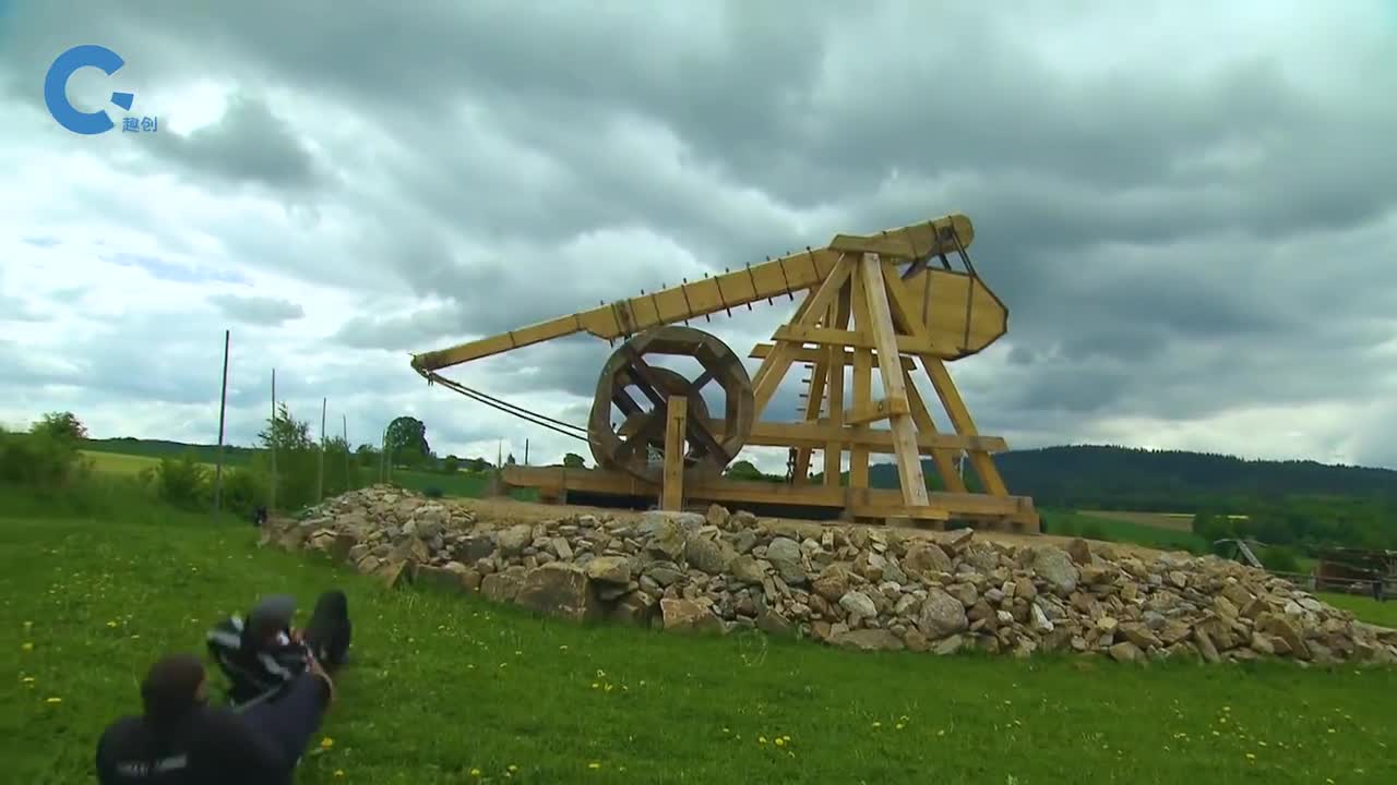 飞轮投石机是什么