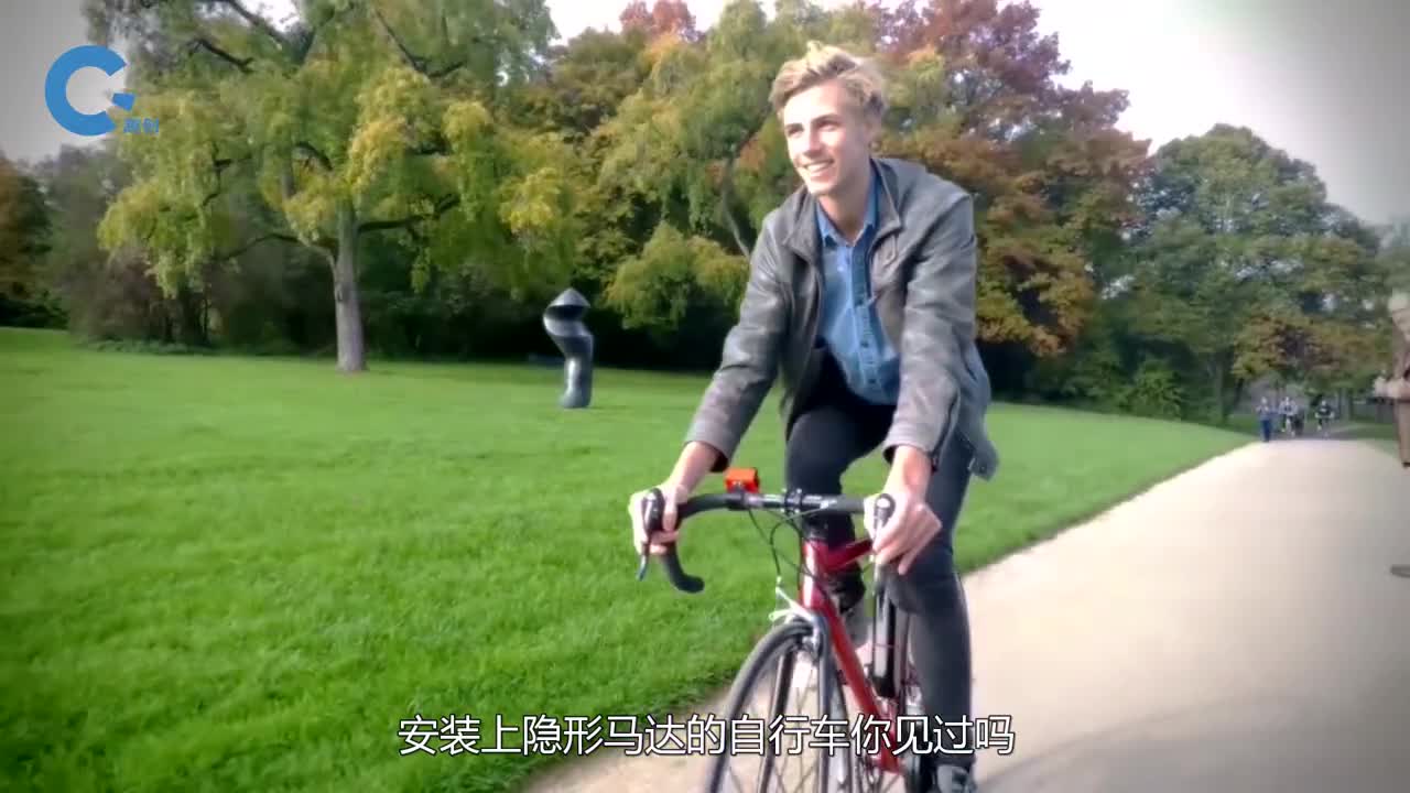 将隐形马达安装在自行车上满电状态下可实现150公里超大续航