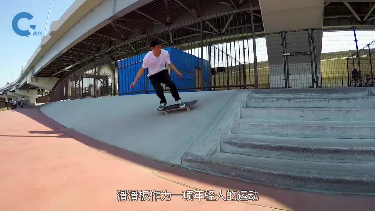 新型坦克滑板车你见过吗时速可达48公里上山下坎如履平地