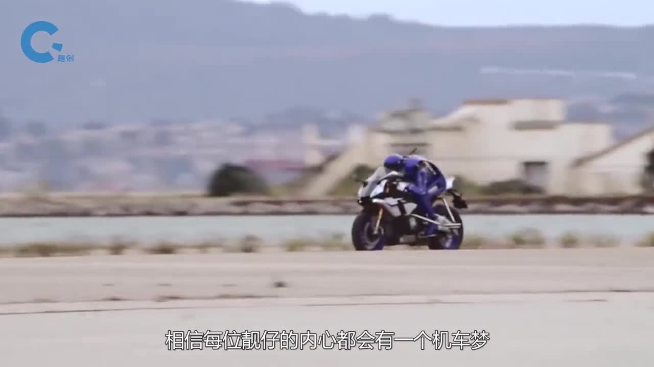 来自地狱的摩托怪兽重量高达14吨轻松将汽车压成饼干