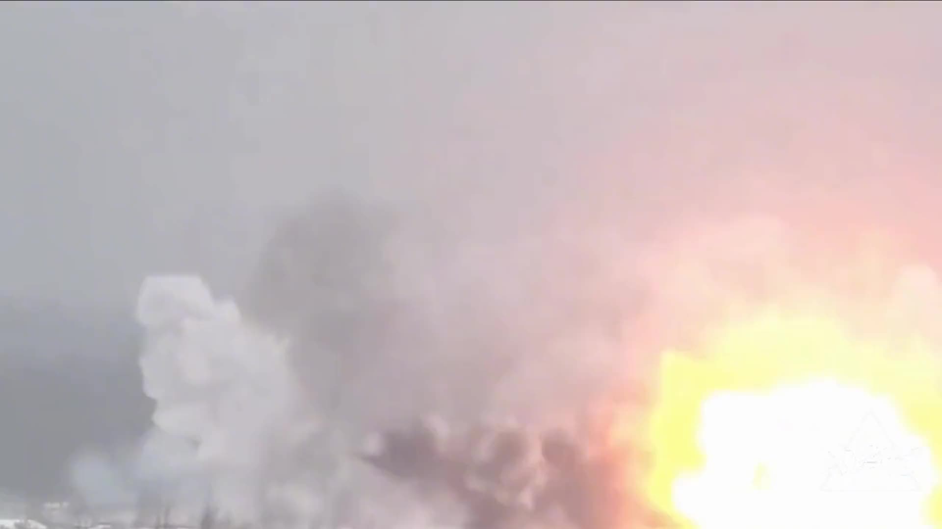 核弹威力有多大全球14450枚核弹头中仅300枚就可毁灭人类