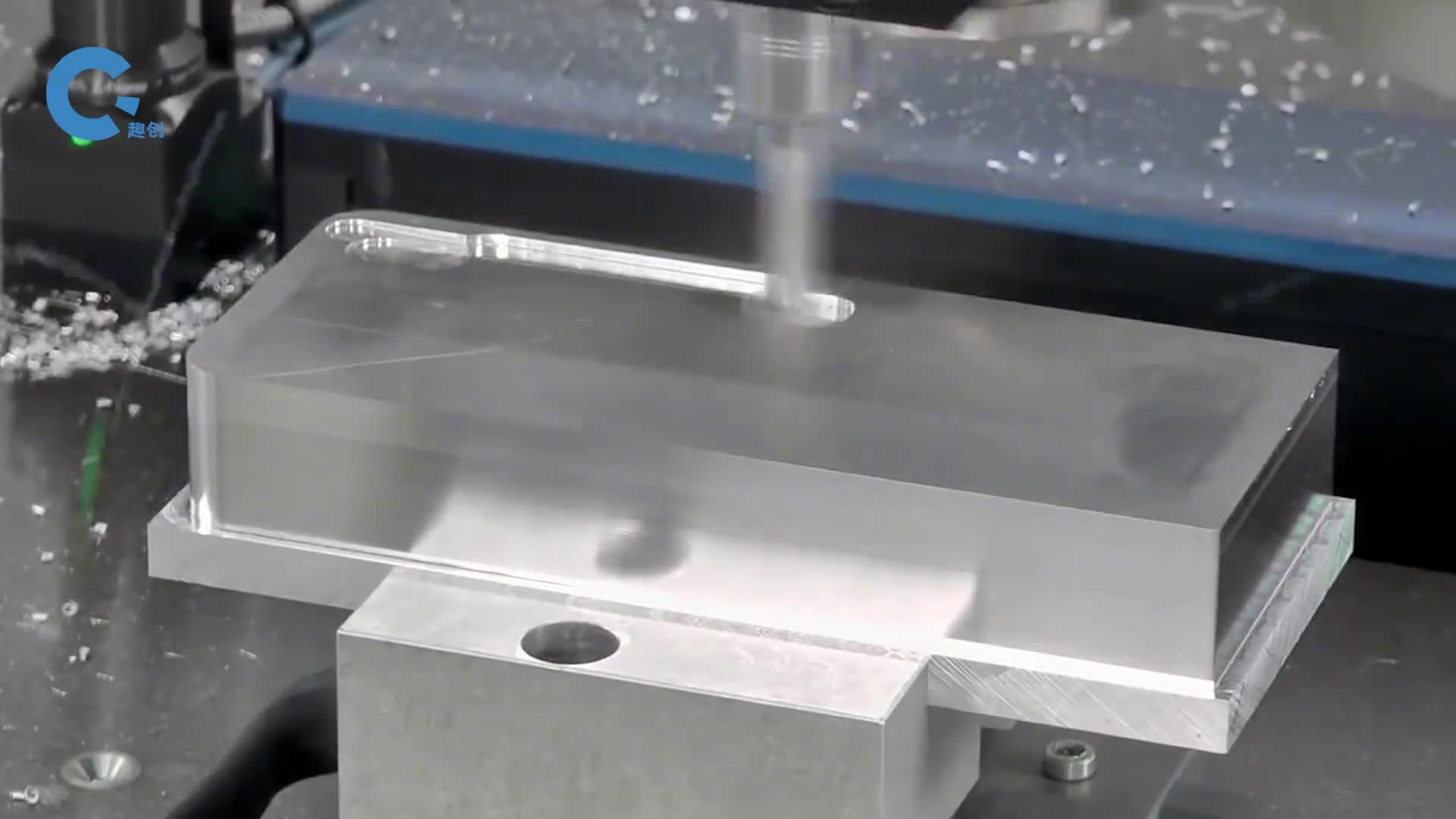 削铁如泥的铣刀是如何工作的钻头怎么就不行