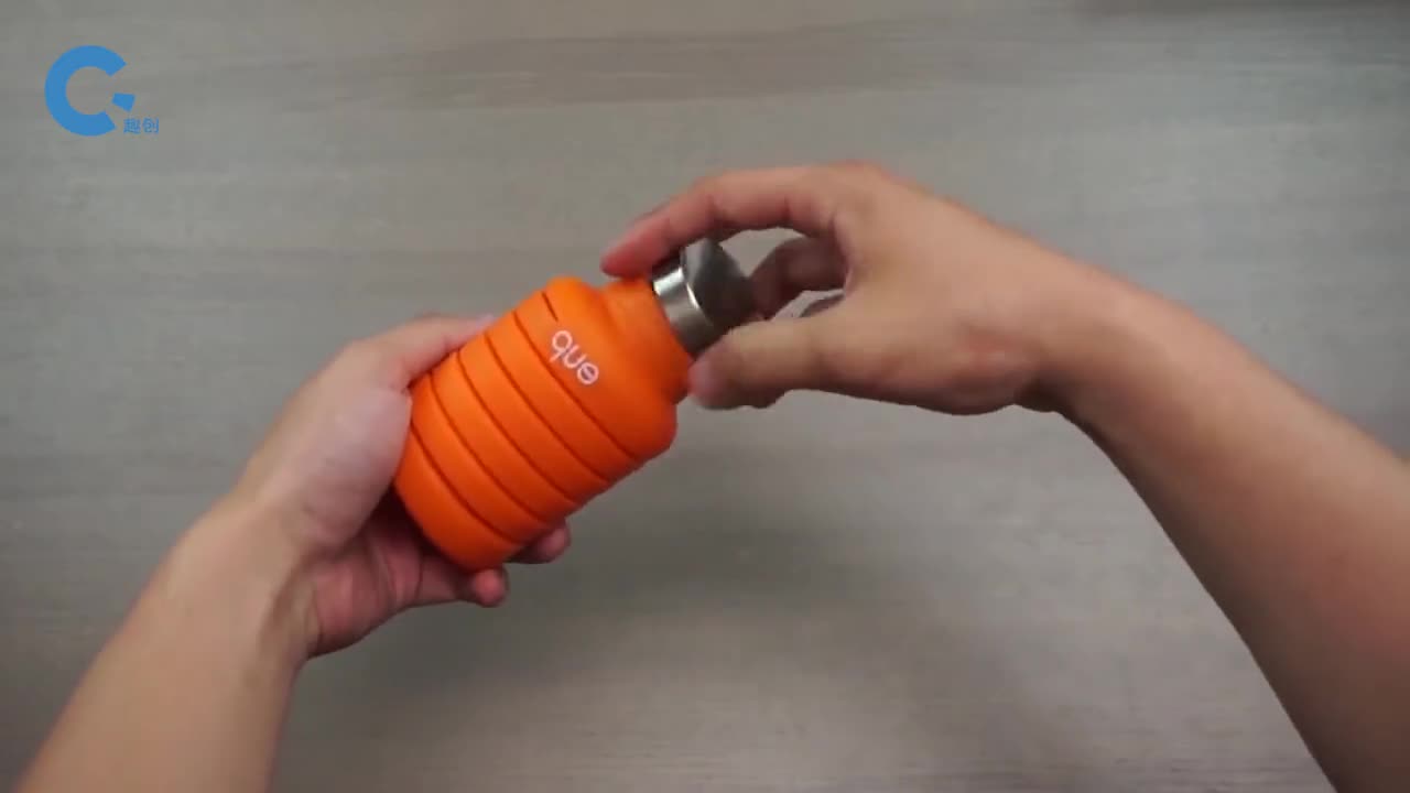 这个不正经的硅胶杯能伸能缩专为户外探险打造