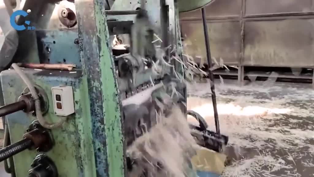 国外是如何制作火柴的机器就像切土豆丝一样