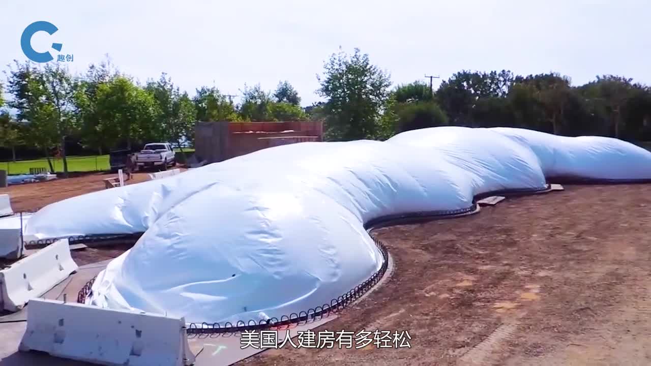 盖房就像吹泡泡一样喷上水泥建出圆顶房屋