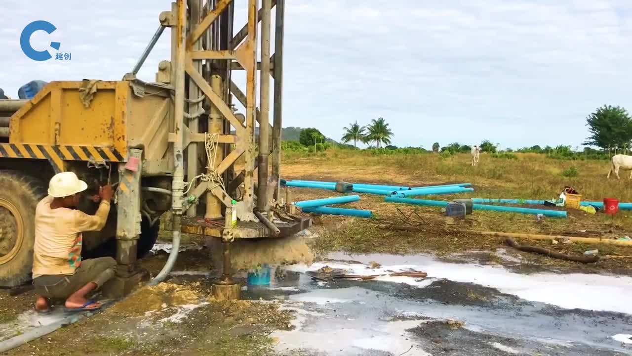 百米深的水井是如何建造的水会在一瞬间喷涌而出