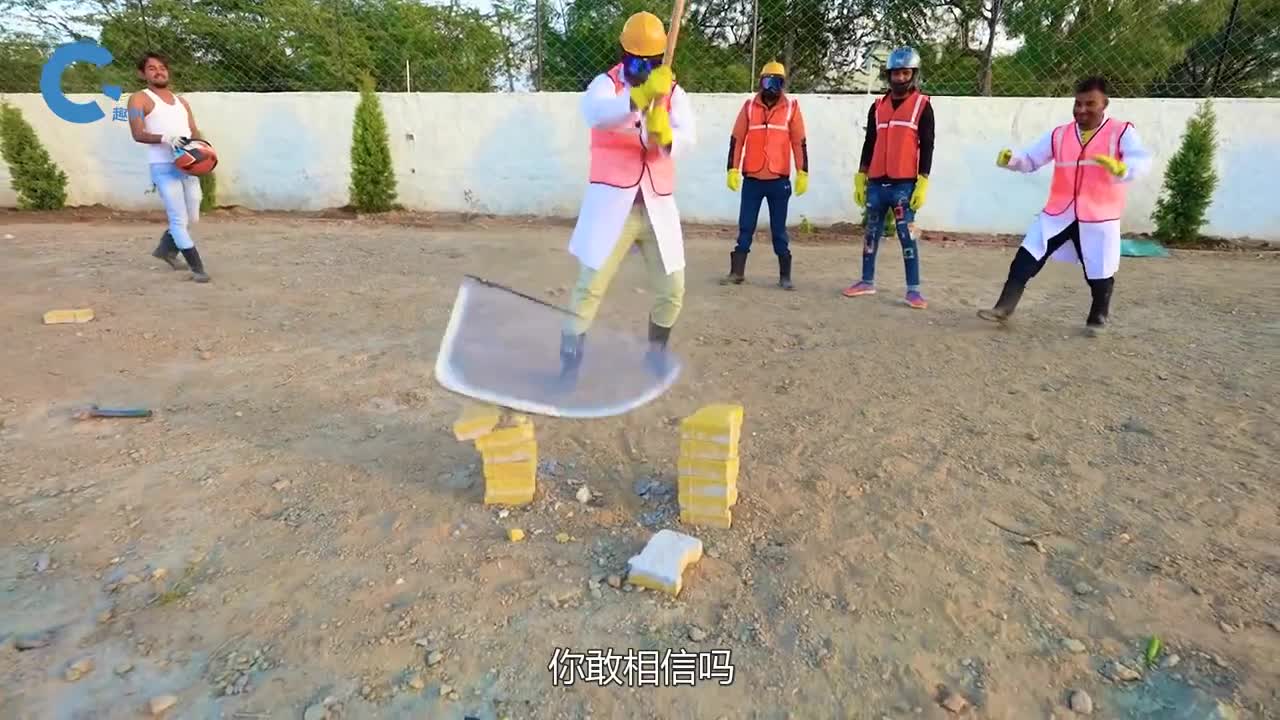 印度阿三扬言中国制造的玻璃不行搬来土炮进行测试结果尴尬了