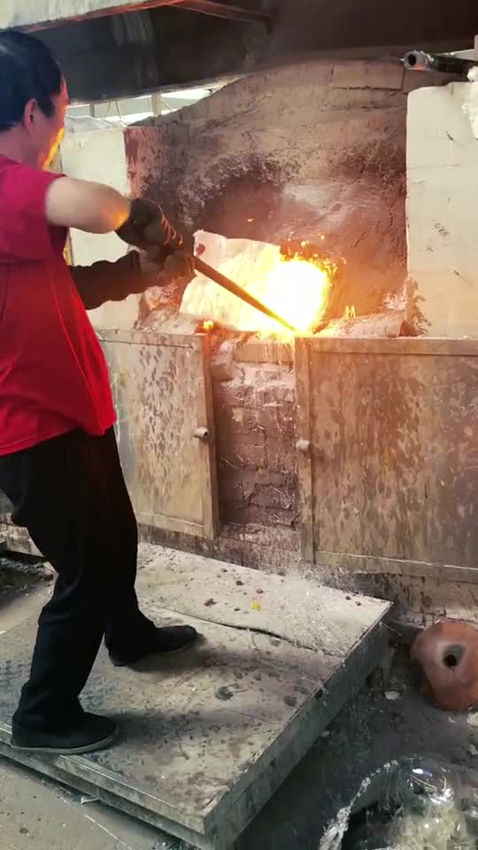 博山琉璃是诞生于1600度高温下火的艺术为工匠精神点赞