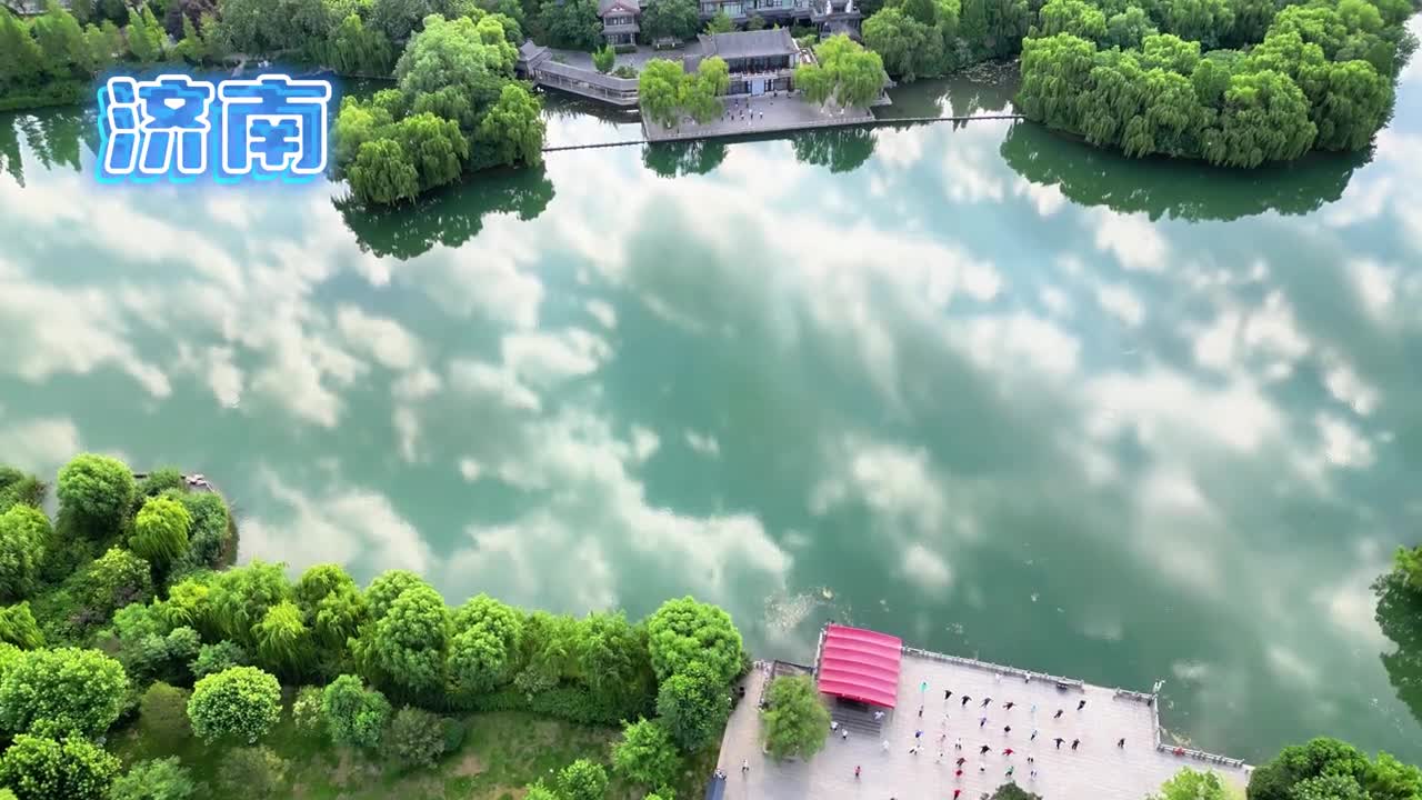 俯瞰天地间策马正少年跟上节奏打卡大美齐鲁愿大家在热爱的路上不畏风雨勇往直前