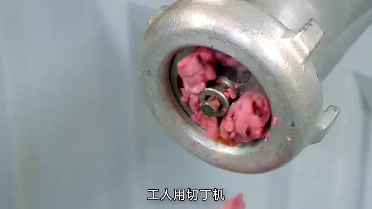 牛肉罐头原来是这样加工的