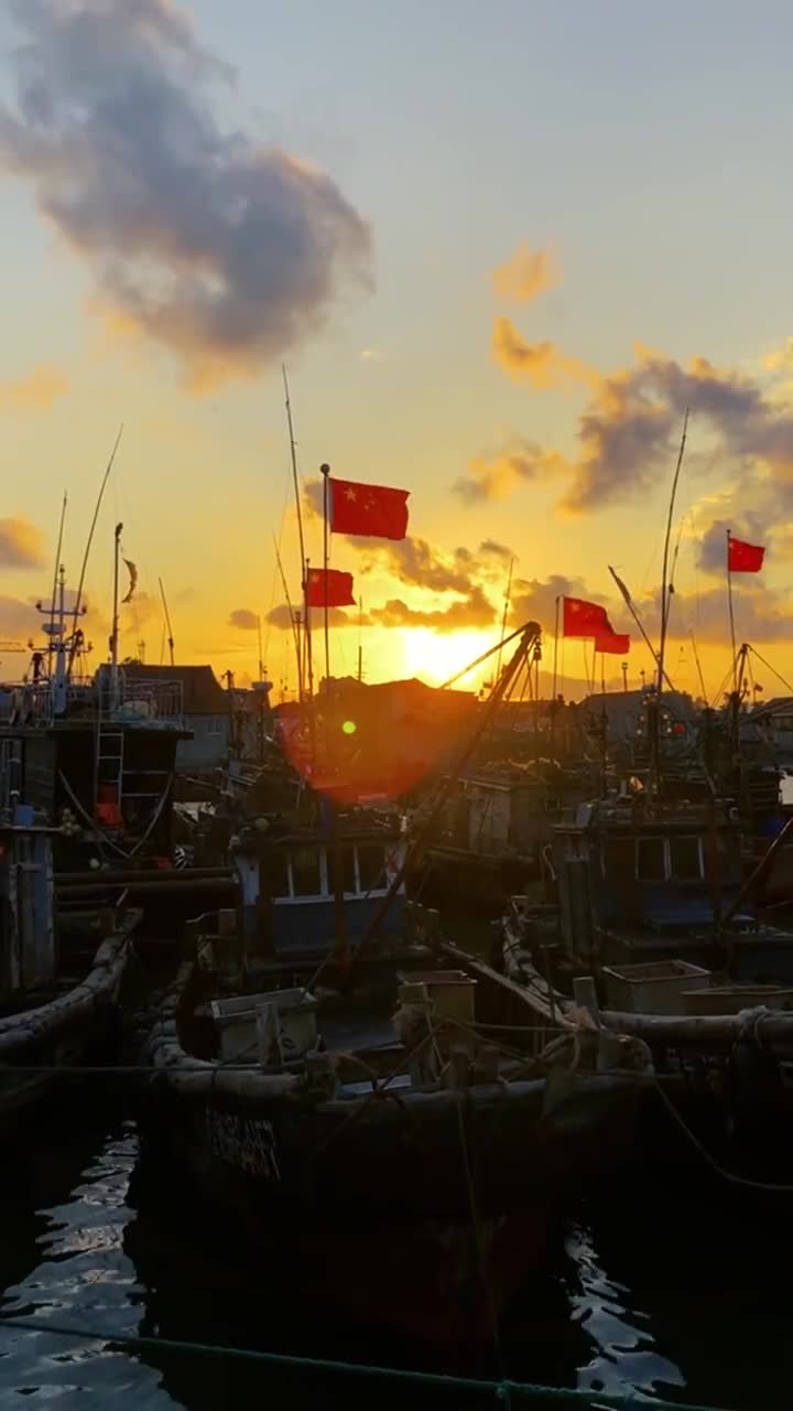 乳山收获满满的一天结束了来个最美落日