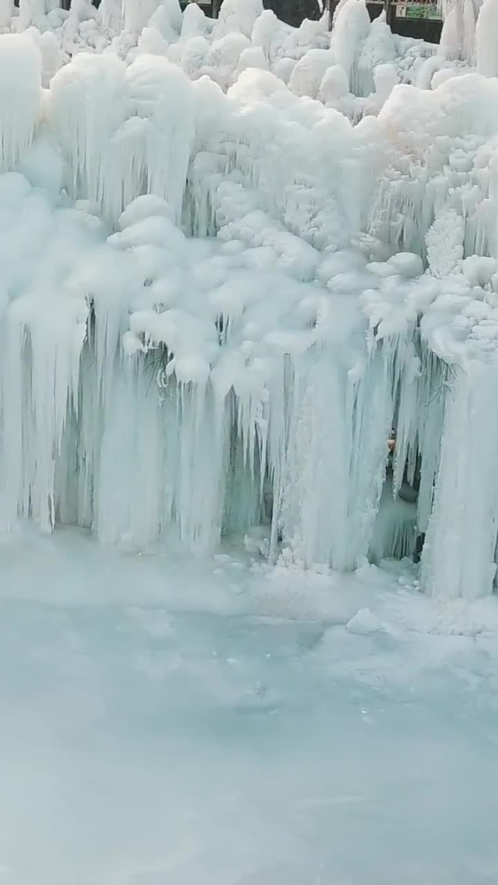 北方春天好像真的来了你那里呢回忆一波冬天的冰瀑