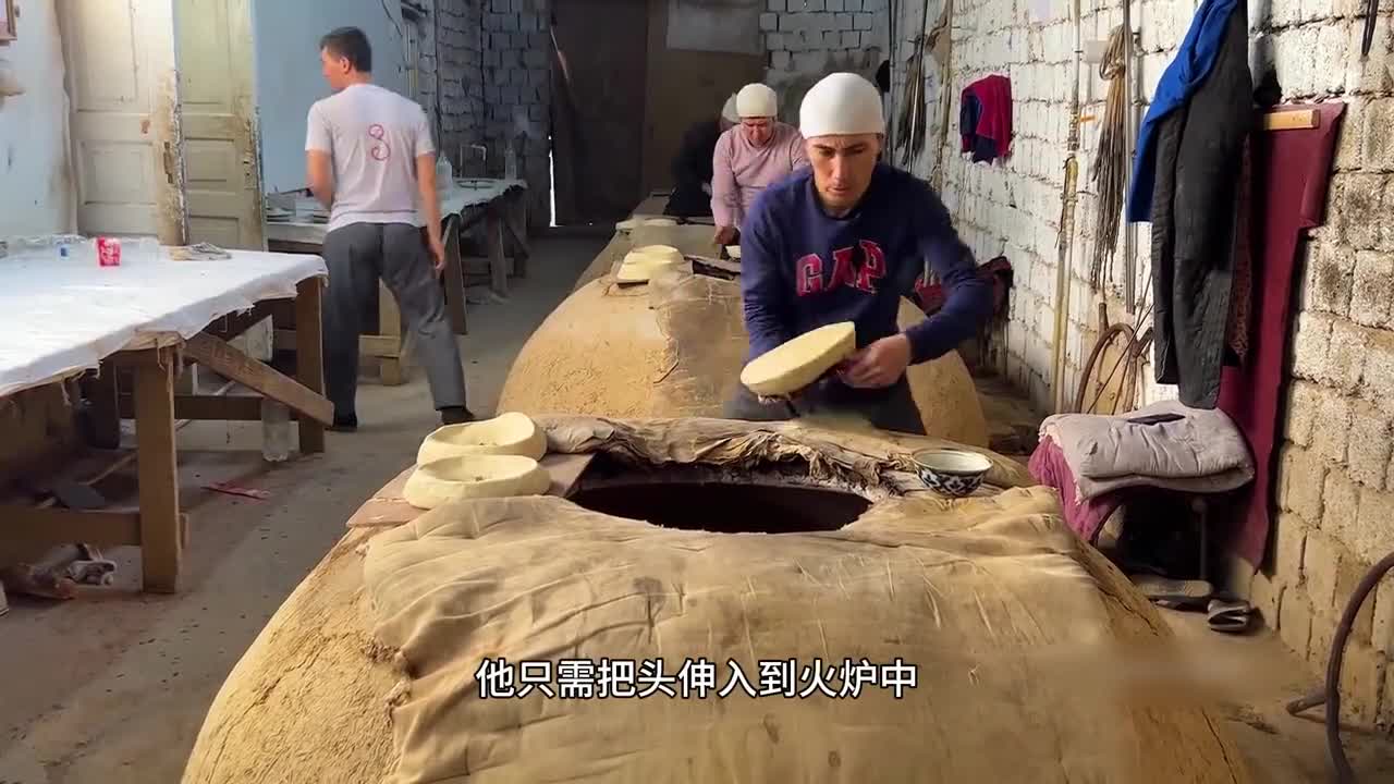 这个草莓羊奶芙味道太绝了软软糯糯的还能拉丝奶香奶香太好吃了