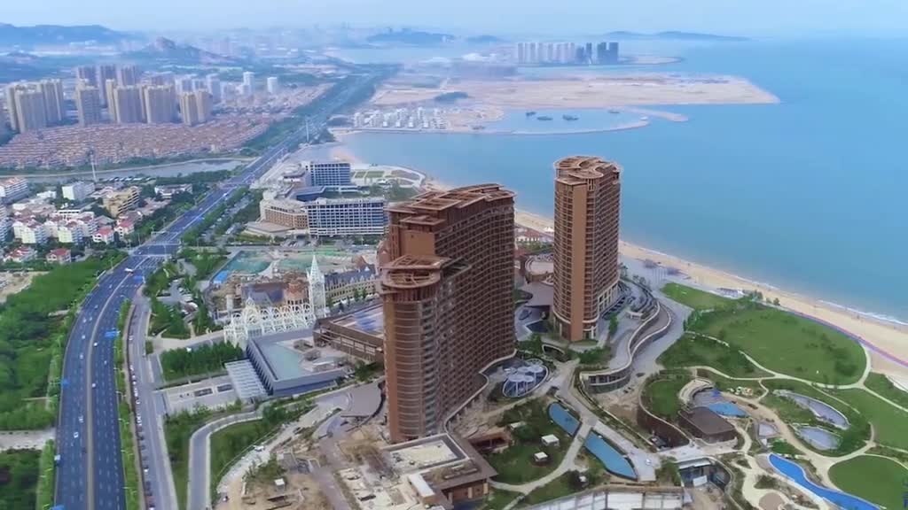 冬天看海最惬意的方式就是泡温泉边看边泡这家酒店做到了