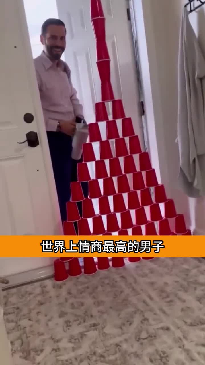 这名男子的情商太高了